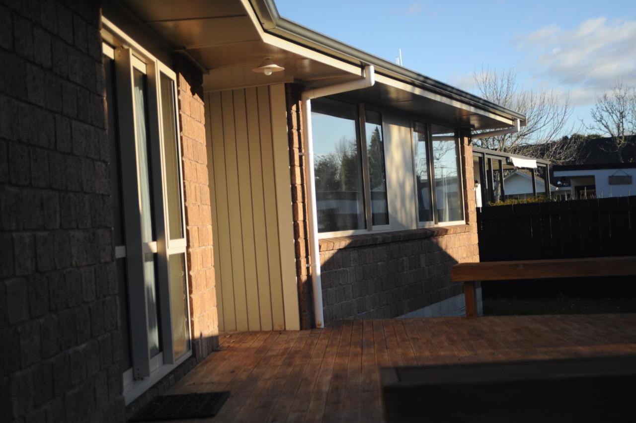 Ferienwohnung Endeavour Adventures Hamilton Exterior foto